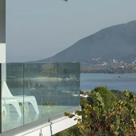 Harriet - With Sea View And Near The Sea *