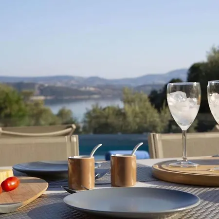 فيلة Harriet - With Sea View And Near The Sea