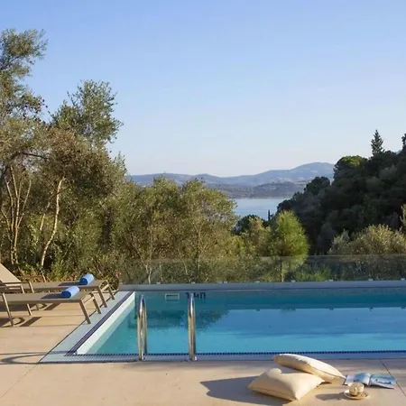 Harriet - With Sea View And Near The Sea