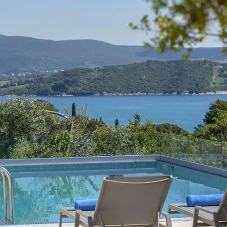 Harriet - 300 Meters From The Sea *