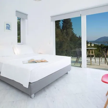 Harriet - With Sea View And Near The Sea *