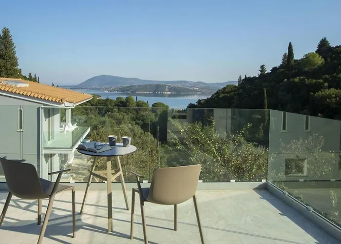 Harriet - With Sea View And Near The Sea